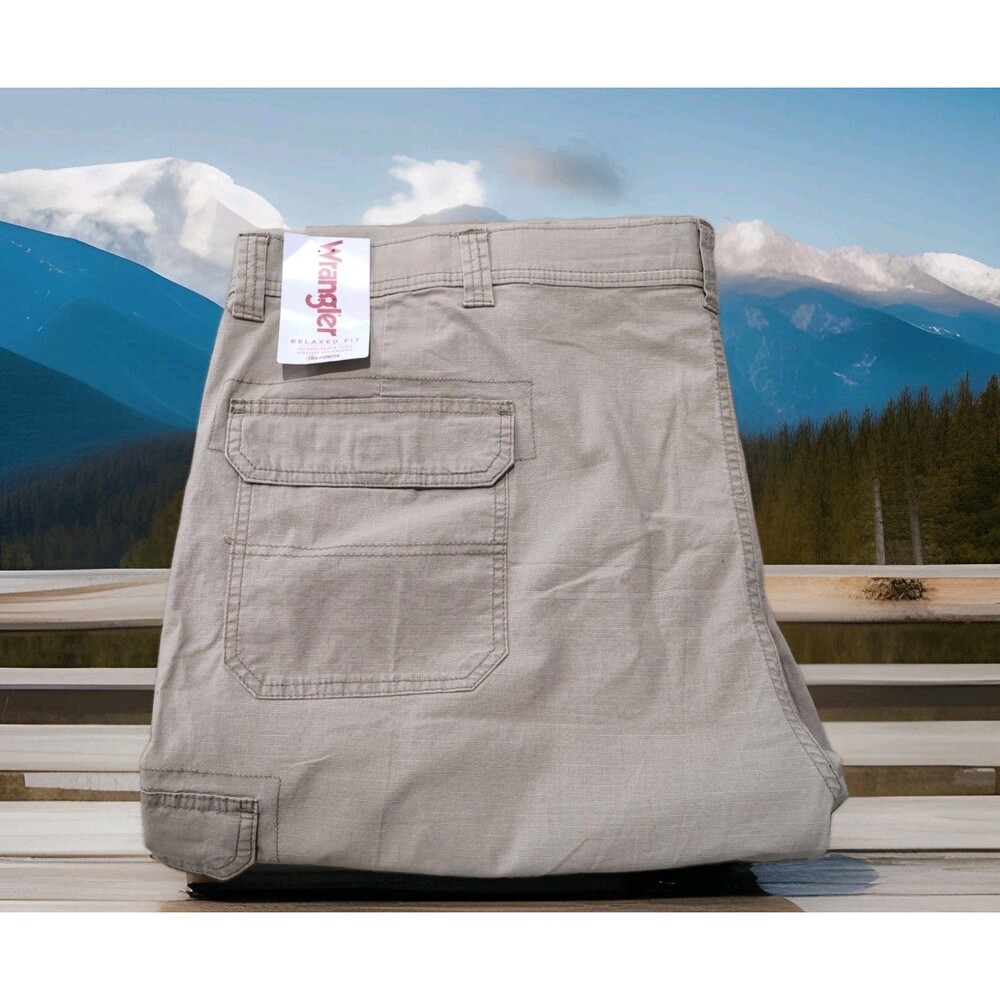 WRANGLER RIPSTOP RELAXED STRAIGHT STRETCH CARGO PANTS MEN'S SIZE 50X30 TAN NWT